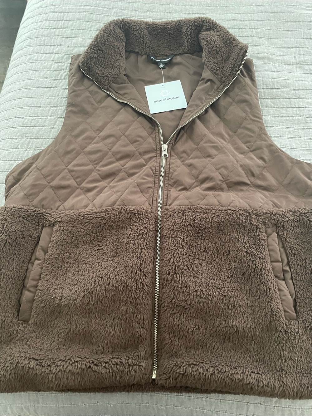 Quilted & Sherpa Vest in Brown